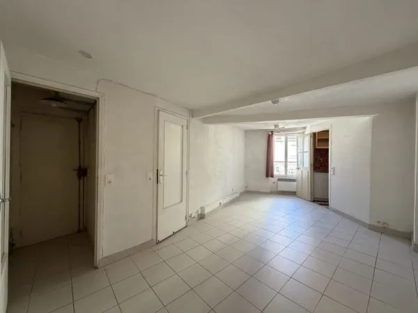 Appartement deux pièces - Buttes-aux-cailles