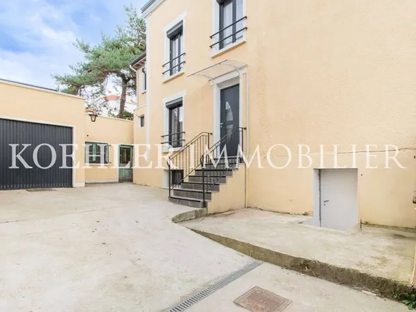Maison 5 pièces 90 m²