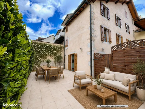Triplex 4 pièces 130 m²