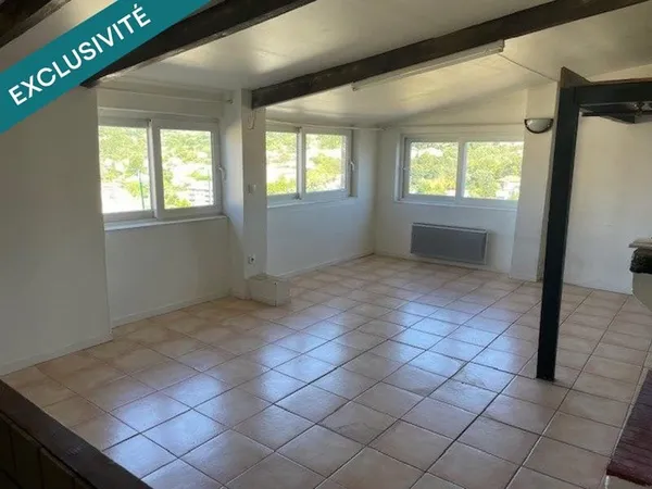 Studio 1 pièce 40 m²