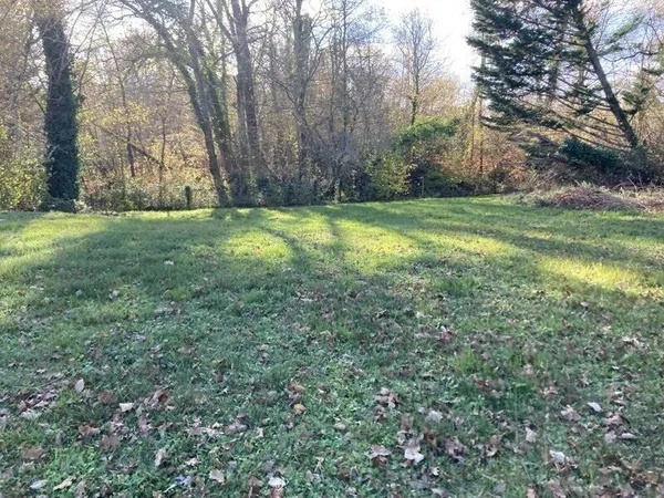 Terrain constructible 1312 m²