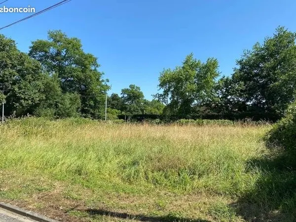 Terrain 798 m² Montpon Menesterol