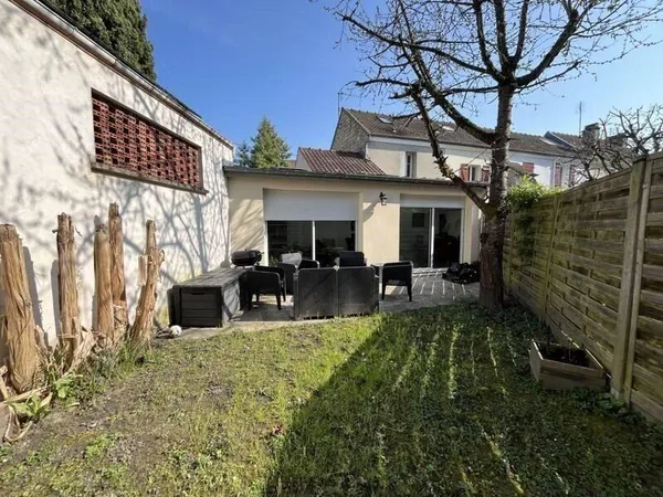Maison 6 pièces 82 m²