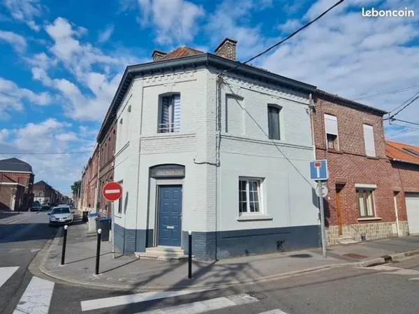 Appartement sur deux étages à louer