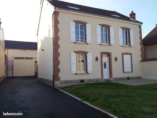 Grande maison à louer