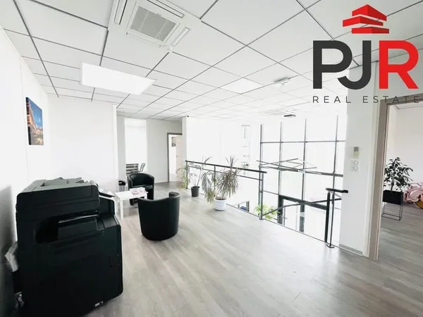 Bureaux 315 m²