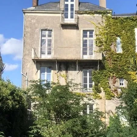Maison 14 pièces 254 m²