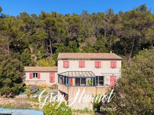 Maison 6 pièces 168 m²