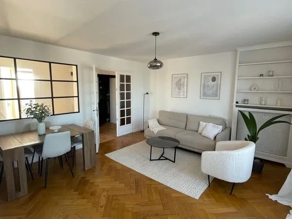 Appartement 4 pièces rénové clés en main - dernier étage vue parc - champigny-sur-marne