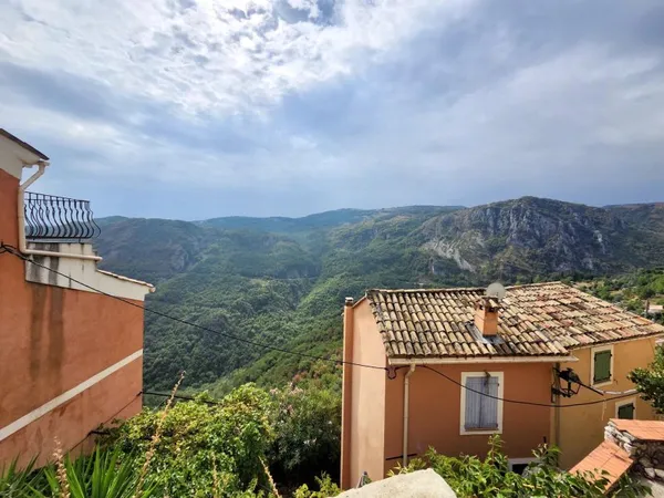 Maison Vente Bouyon 5p 80m² 289000€