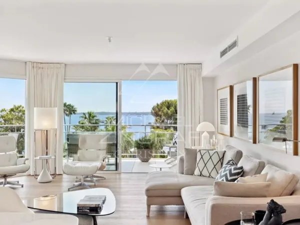 Palm Beach - appartement 3p aux standards d'un yacht