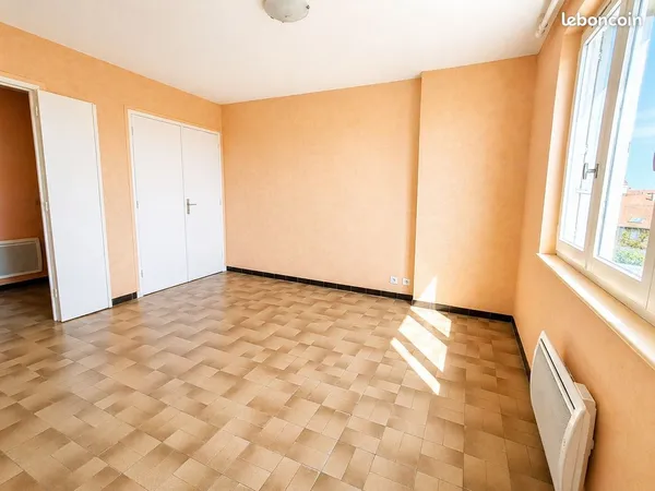 Studio 1 pièce 32 m²
