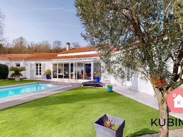 Maison de luxe 8 pièces 210 m²