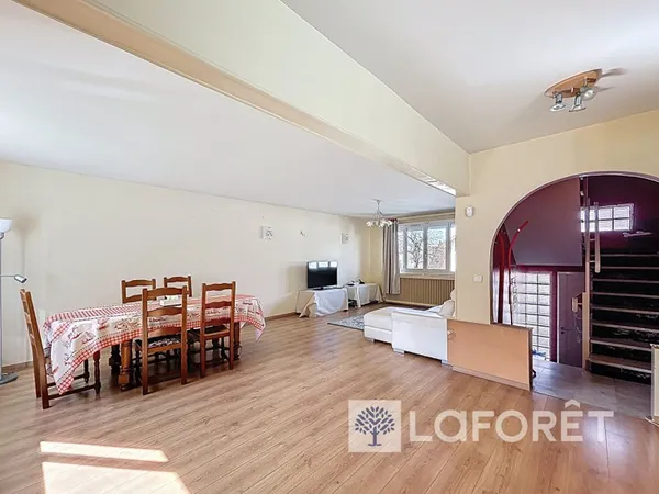 Maison 7 pièces 149 m²