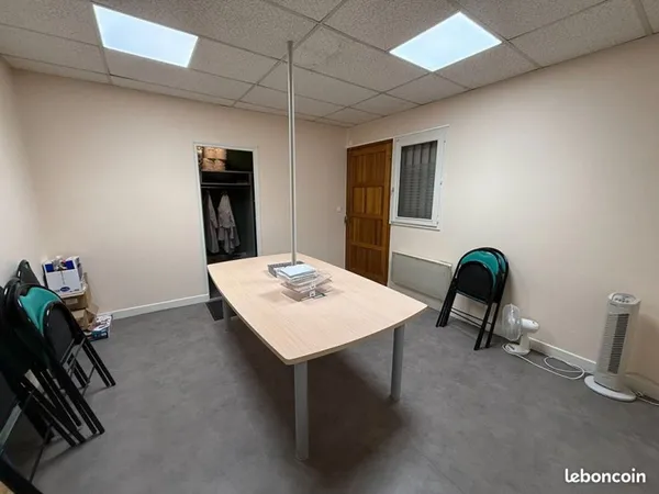 Bureaux 150 m² MOULINS