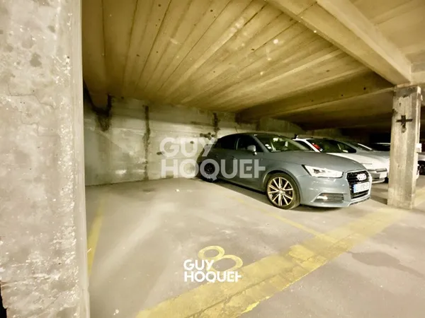 Parking Saint Mande