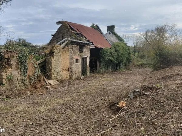 Ferme 100 m² Champrepus