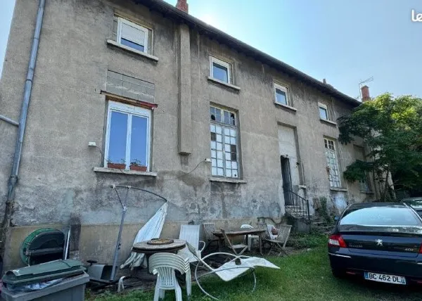 Immeuble 300 m²