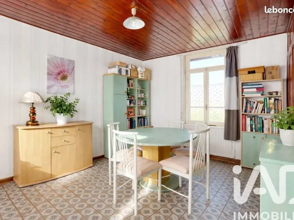Propriété 5 pièces 82 m²