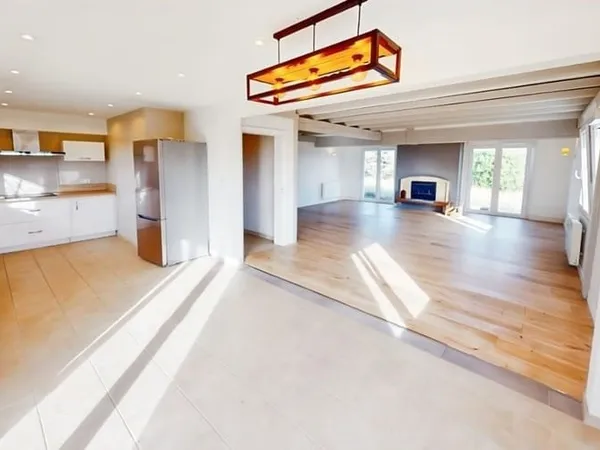 Maison 7 pièces 185 m²