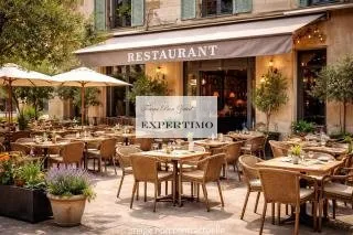 ESSONNE 91 Restaurant 472 m2 - 250 couverts terrain 2550