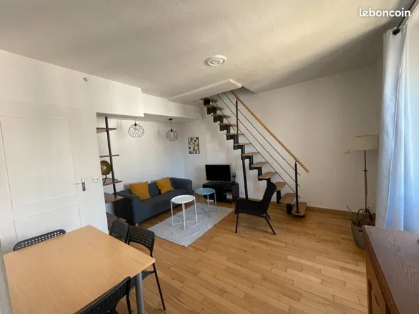 T2 en Duplex NANTES -QUARTIER TOUTES AIDES