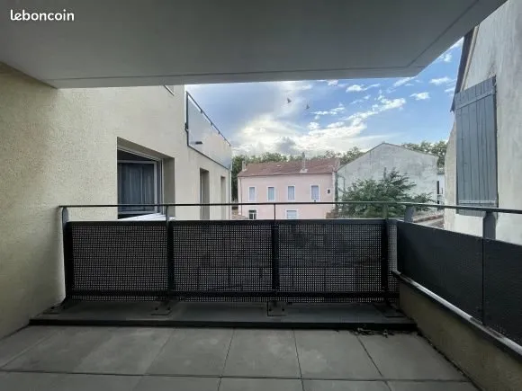 T1 avec terrasse
