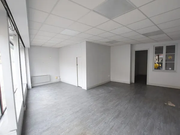 Local commercial Magny-En-Vexin - 53 m2
