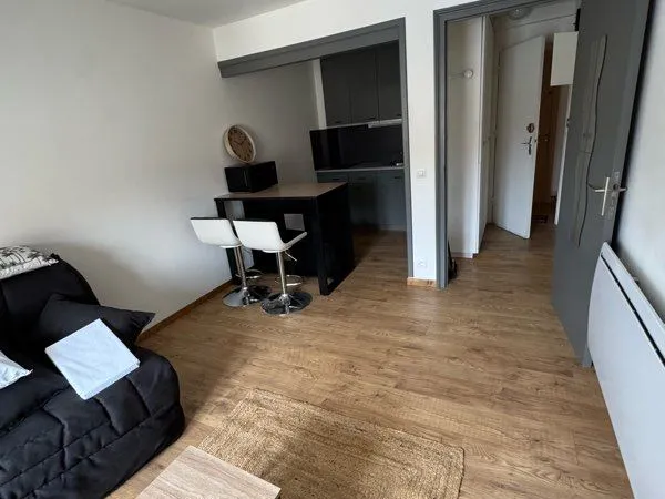 🏡 Studio meublé lumineux - centre Morteau