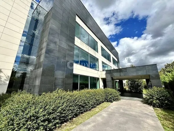 Bureaux 1577 m²