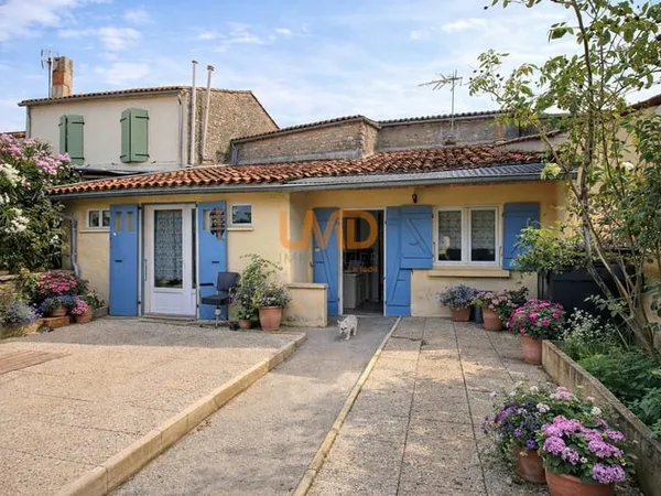 Maison de village