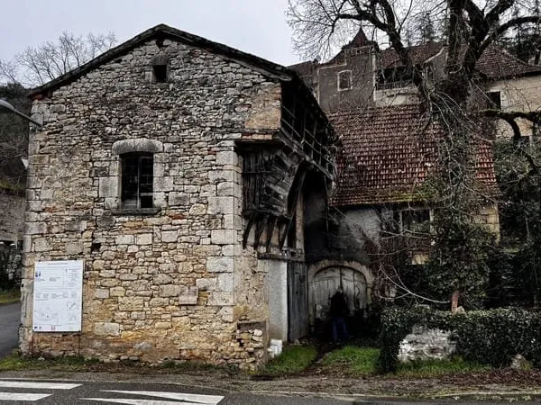 Local d’activité et entrepôt Vente Saint-Sulpice 3p 75m² 56000€