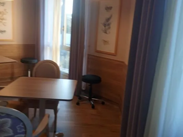 Chambre meublée disponible