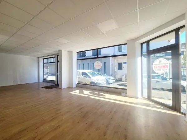 Local professionnel centre ville de Boulogne sur mer