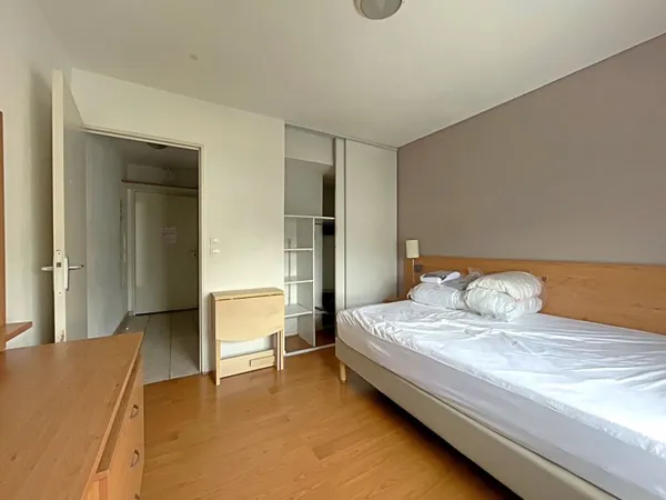 Studio 1 pièce 18 m²