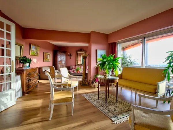 AGEN Tour Victor Hugo - Appartement de standing traversant de 133m² avec 3 chambres, climatisation e