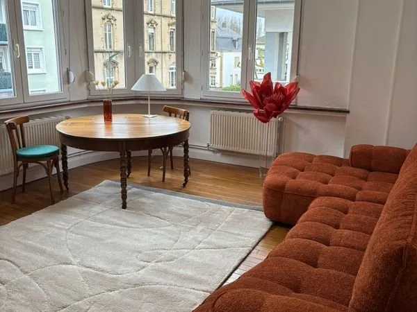 Chambre à louer- Thionville. (Juillet et août uniquement.)