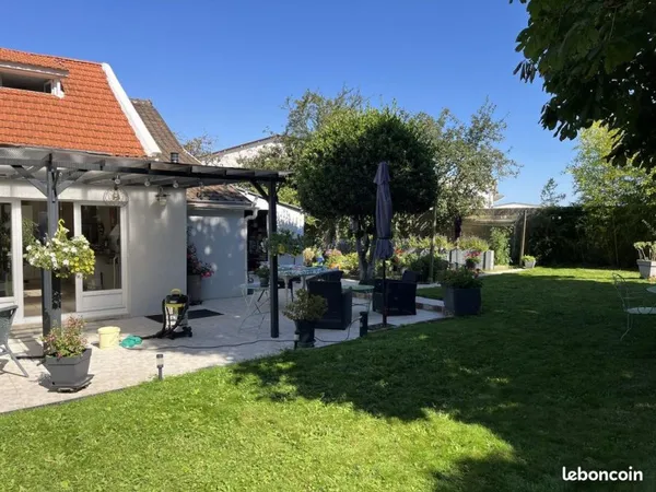 Maison 5 pièces 110 m²