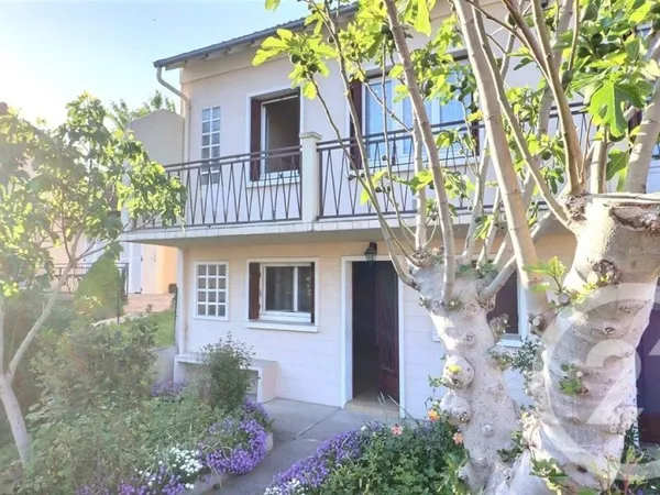 Maison 6 pièces 130 m²