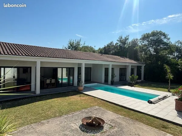Villa T5 168m2