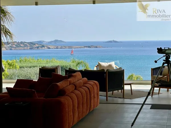 EXCLUSIVITE- BANDOL 83150- VILLA D'EXCEPTION AVEC VUE MER PANORA