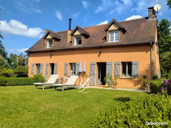 Maison 7 pièces 240 m²