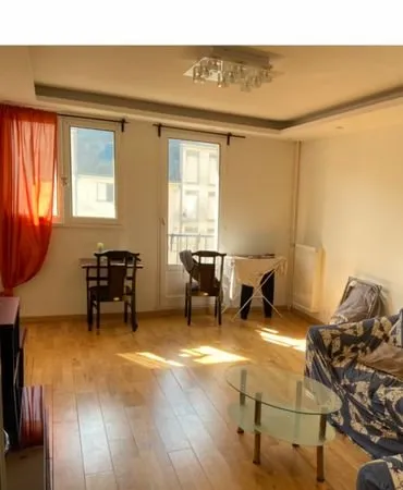 Colocation 82m2 Place de la victoire