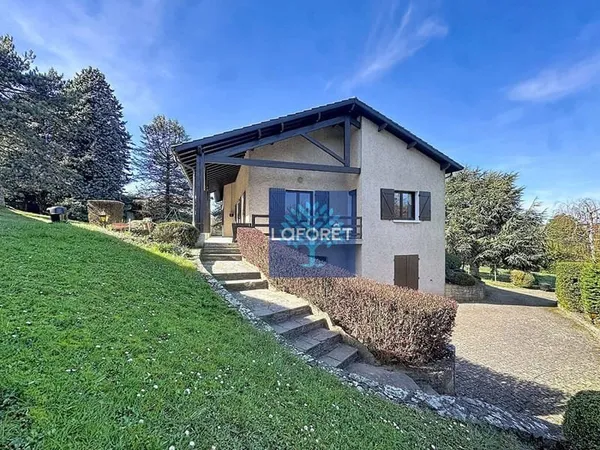 Maison 8 pièces 200 m²