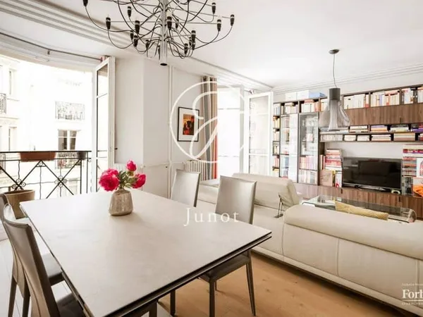 Appartement 4 pièces 95 m²