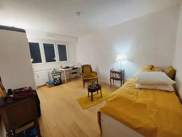 Esplanade - Chambre à louer dans un appartement à partager