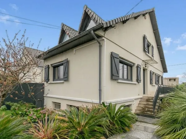 Maison 5 pièces 134 m²