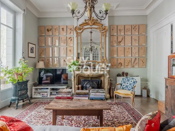 RARE À LA VENTE - T5 140m² Bourgeois Adresse d'Exception