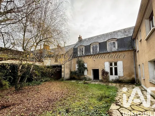 Maison 10 pièces 244 m²