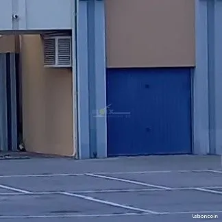 Parking/box Sète